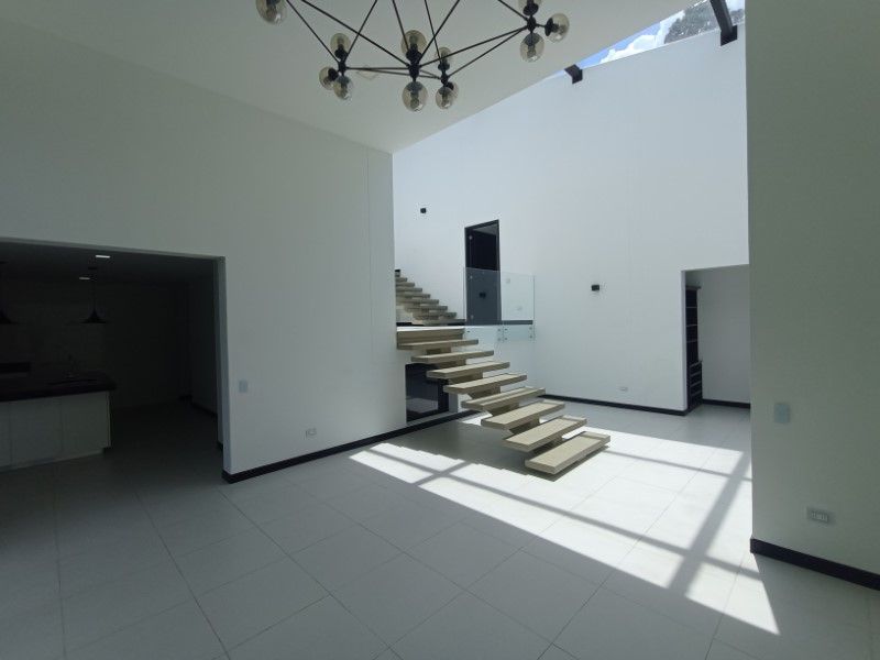 Casa en venta ubicada en El Retiro, sector La Fe - 4