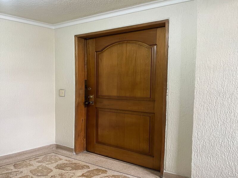 Oficina en venta ubicada en Medellín, sector Laureles - 2