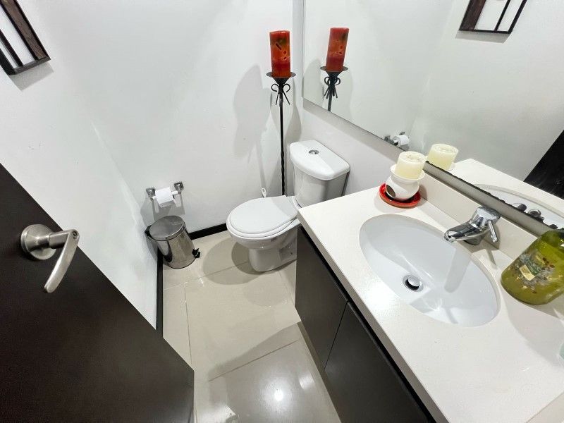 Casa en venta ubicada en Rionegro, sector Los Colegios - 9