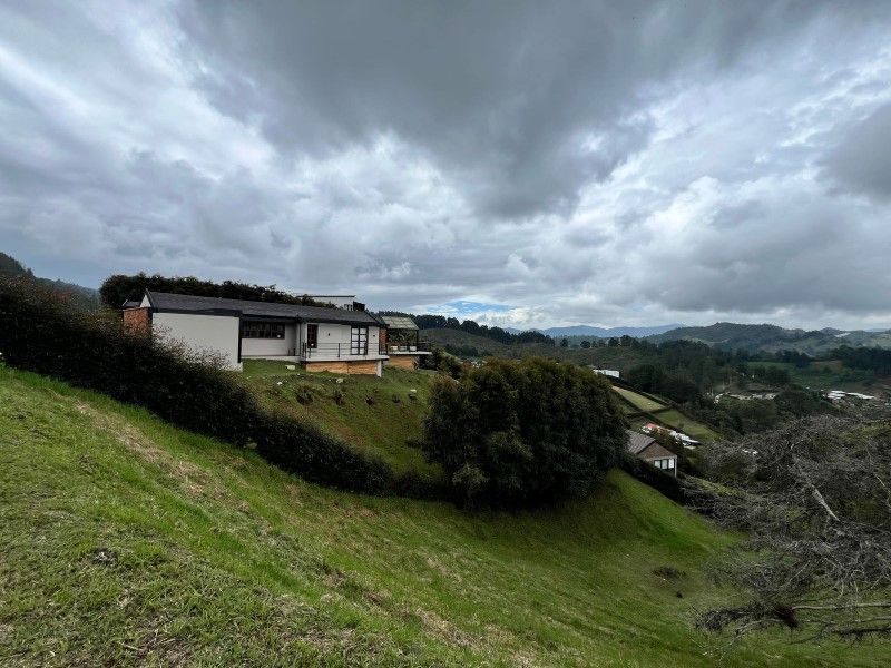 Lote en venta ubicado en El Retiro, sector Villas del Campo - 16