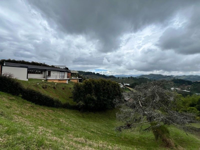 Lote en venta ubicado en El Retiro, sector Villas del Campo - 17