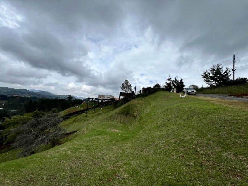 Lote en venta ubicado en El Retiro, sector Villas del Campo - 19