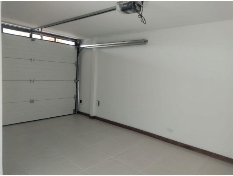 Casa en venta ubicada en Rionegro, sector San Antonio de Pereira - 4