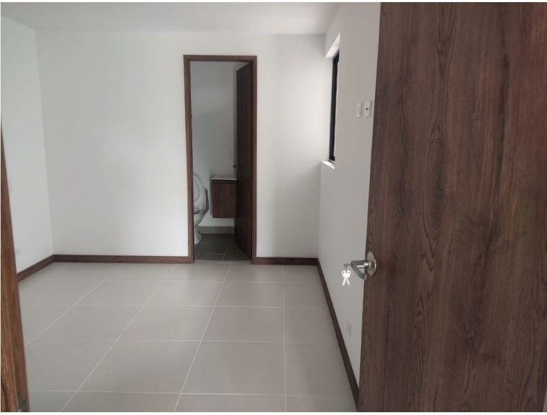 Casa en venta ubicada en Rionegro, sector San Antonio de Pereira - 5