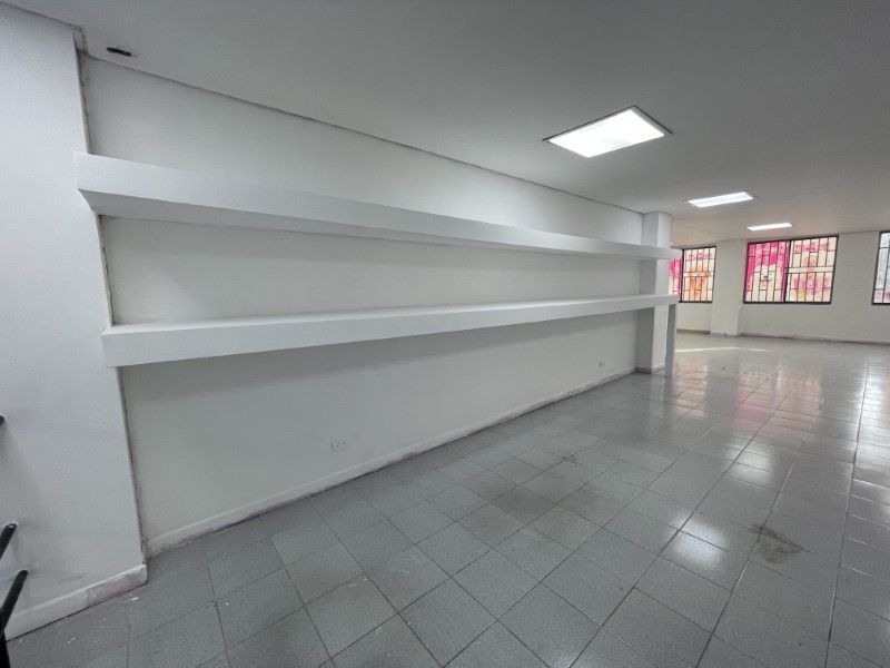 Local en arriendo ubicado en Medellín, sector Avenida Nutibara - 7