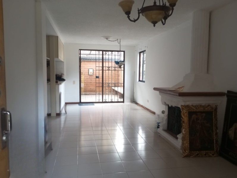 Apartamento en venta ubicado en Rionegro, sector San Antonio de Pereira - 2