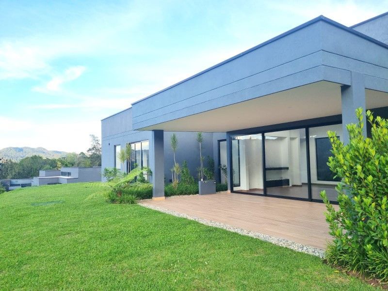 Casa en venta ubicada en El Retiro, sector Fizebad - 2