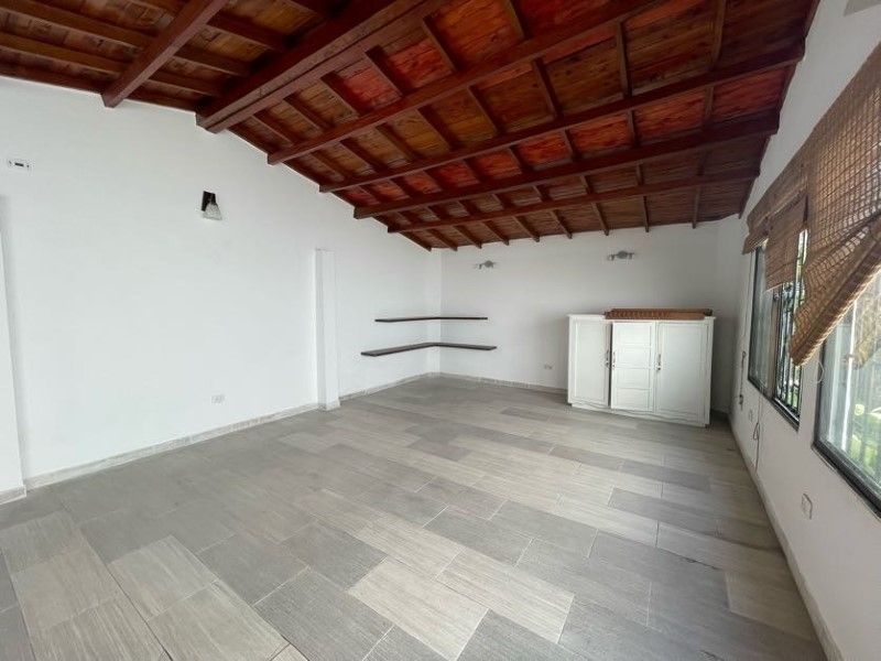 Apartamento en arriendo ubicado en Medellín, sector Laureles - 3