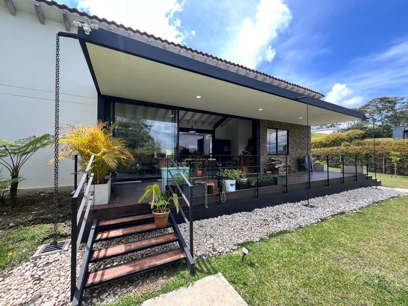Finca en venta ubicada en El Carmen de Viboral, sector El Canada - 11