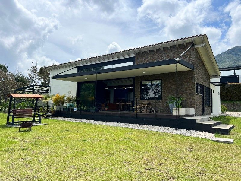 Finca en venta ubicada en El Carmen de Viboral, sector El Canada - 21