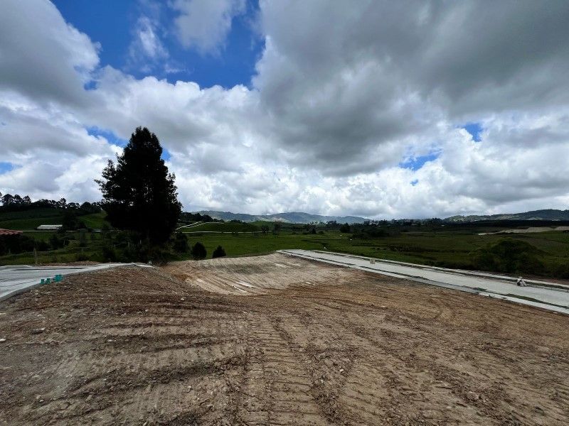Lote en venta ubicado en La Unión, sector La Frontera - 2