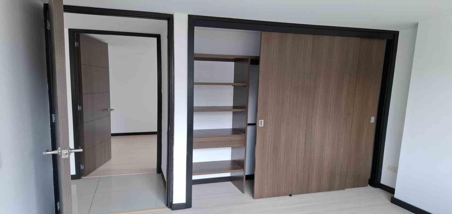 Apartamento en venta ubicado en Sabaneta, sector Loma San José - 12