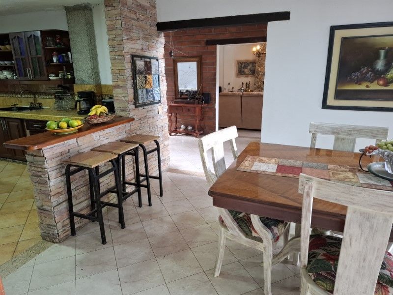 Casa en venta ubicada en Envigado, sector El Chingui - 3