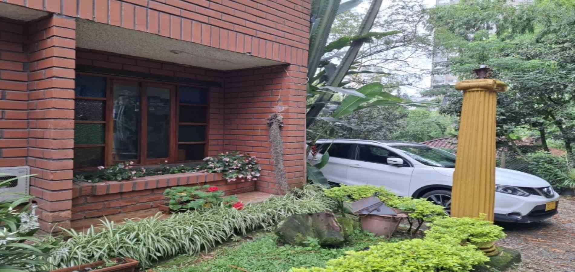 Casa en venta ubicada en Envigado, sector El Chingui - 28