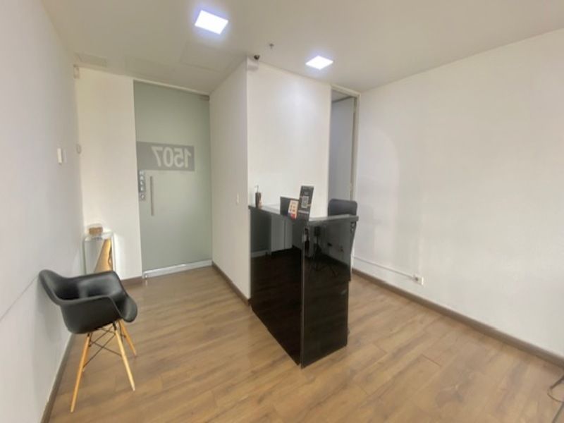 Oficina en venta ubicada en Envigado, sector Las Vegas - 2