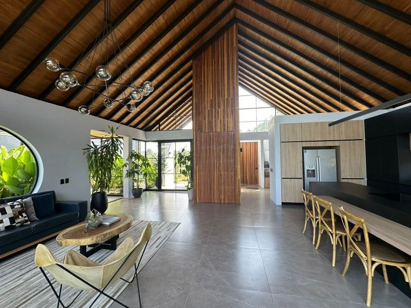 Casa en venta ubicada en El Retiro, sector Don Diego - 2