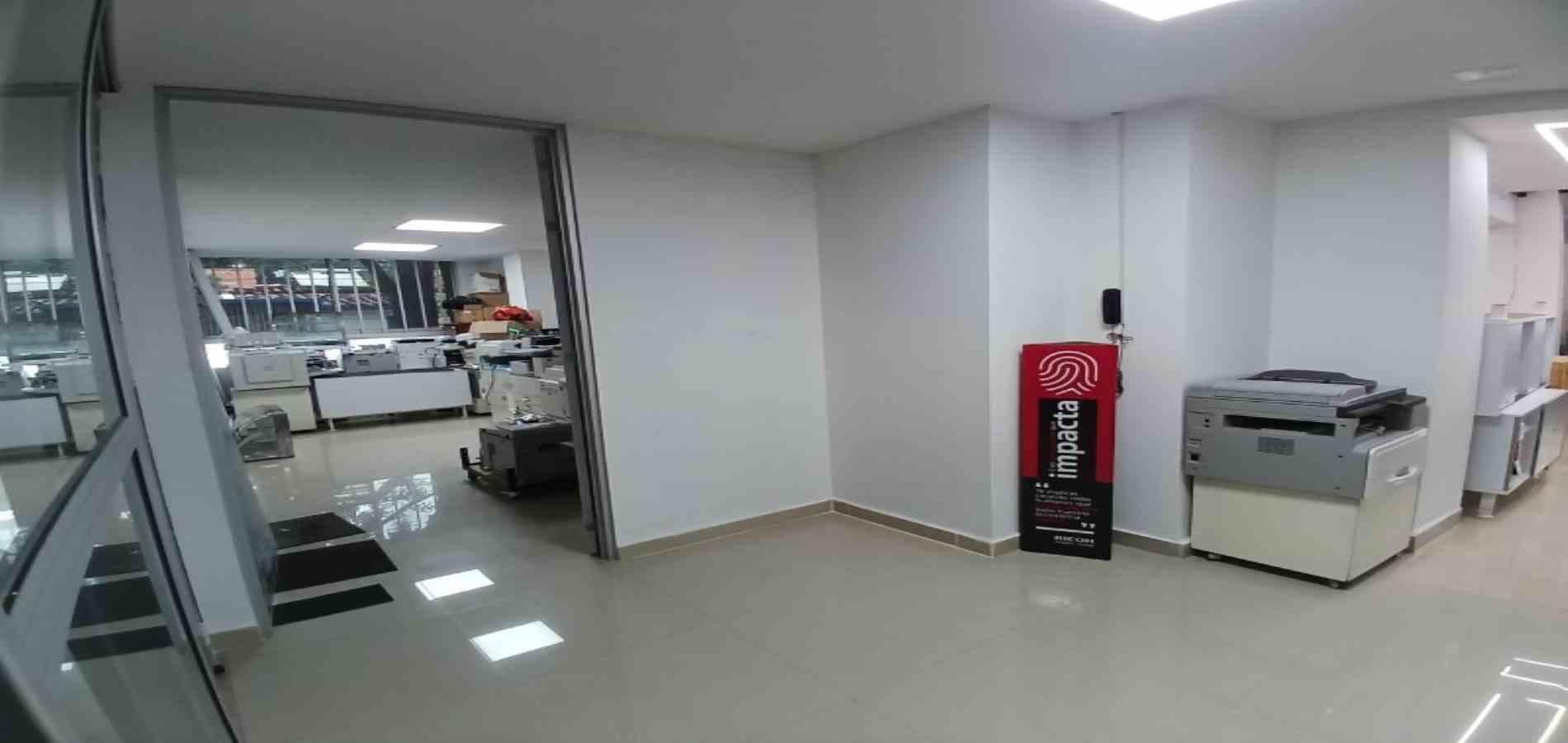 Oficina en arriendo ubicada en Medellín, sector Estadio - 16