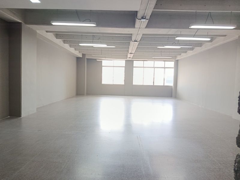 Oficina en arriendo ubicada en Medellín, sector Avenida Guayabal - 2