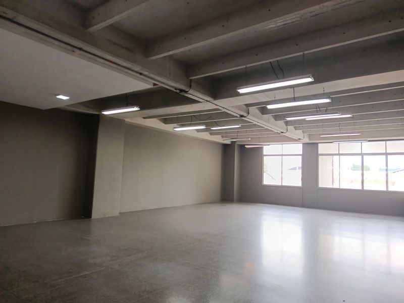 Oficina en arriendo ubicada en Medellín, sector Avenida Guayabal - 4