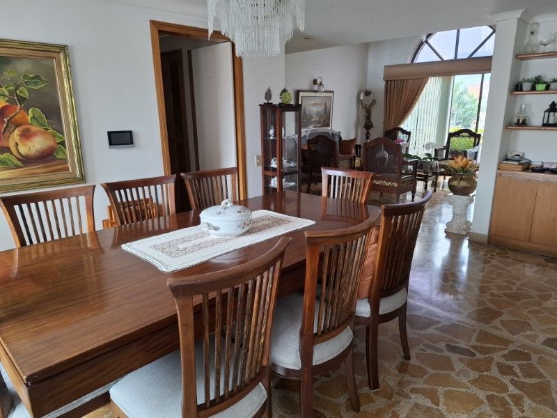 Apartamento en venta ubicado en Medellín, sector Santa Teresita - 2
