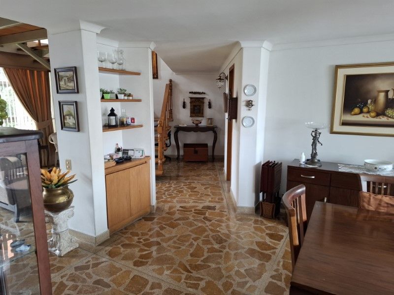Apartamento en venta ubicado en Medellín, sector Santa Teresita - 6