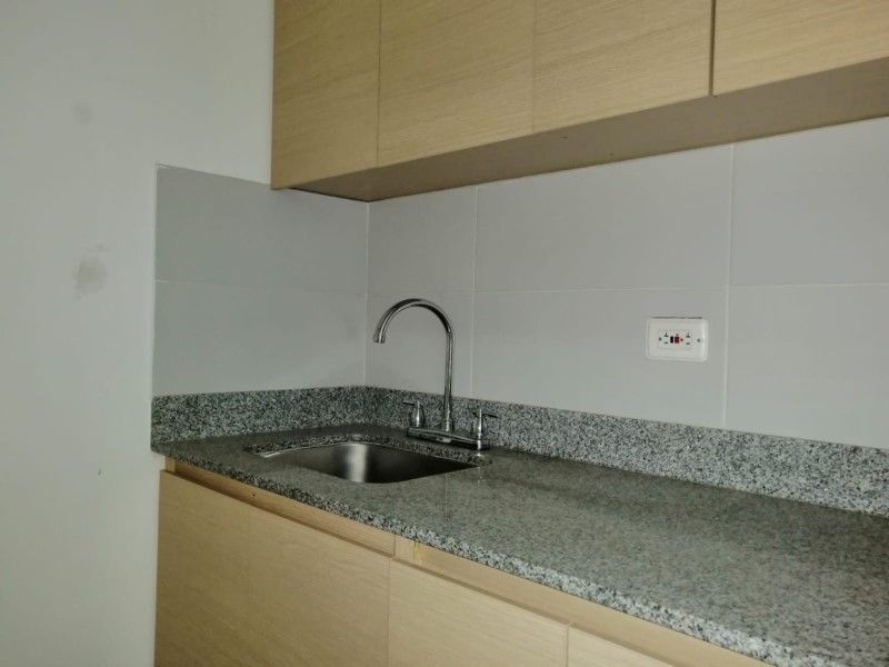 Oficina en arriendo ubicada en Medellín, sector Manila - 4