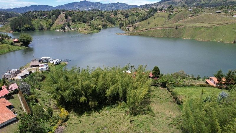Lote en venta ubicado en Guatapé, sector Vereda el Salto - 3