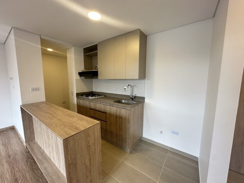 APARTAMENTO EN ARRIENDO UBICADO EN RIONEGRO SECTOR BARROBLANCO - 2