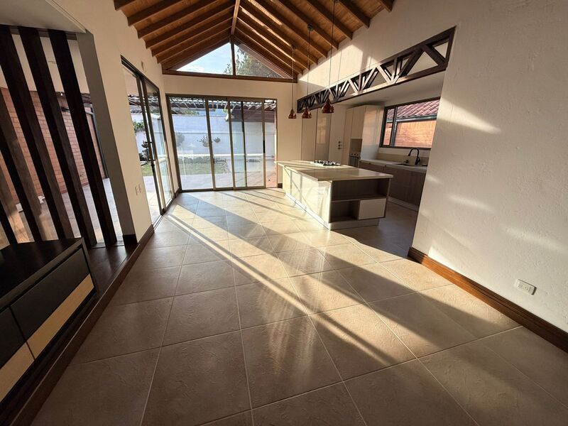Casa en venta ubicada en El Retiro, sector Puro Cuero - 2