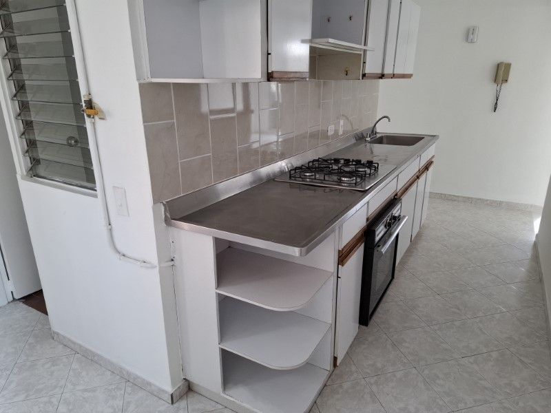 Apartamento en venta ubicado en Medellín, sector La Aguacatala - 5