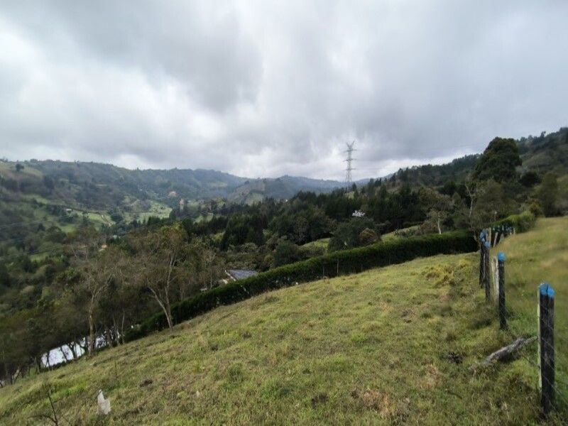Lote en venta ubicado en Medellín, sector Vereda la Honda - 10