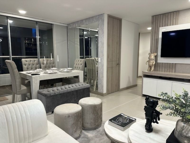 Apartamento en venta ubicado en Envigado, sector Loma de los Mesa - 3