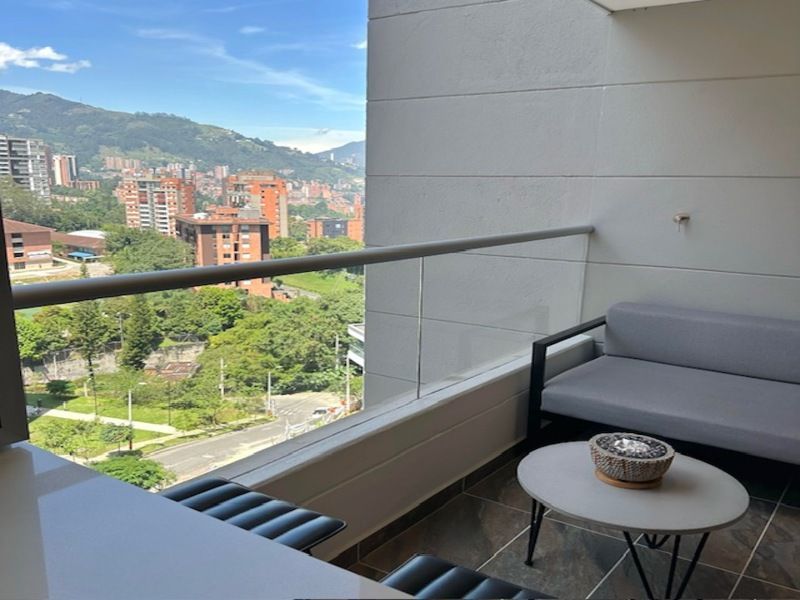 Apartamento en venta ubicado en Envigado, sector Loma de los Mesa - 21