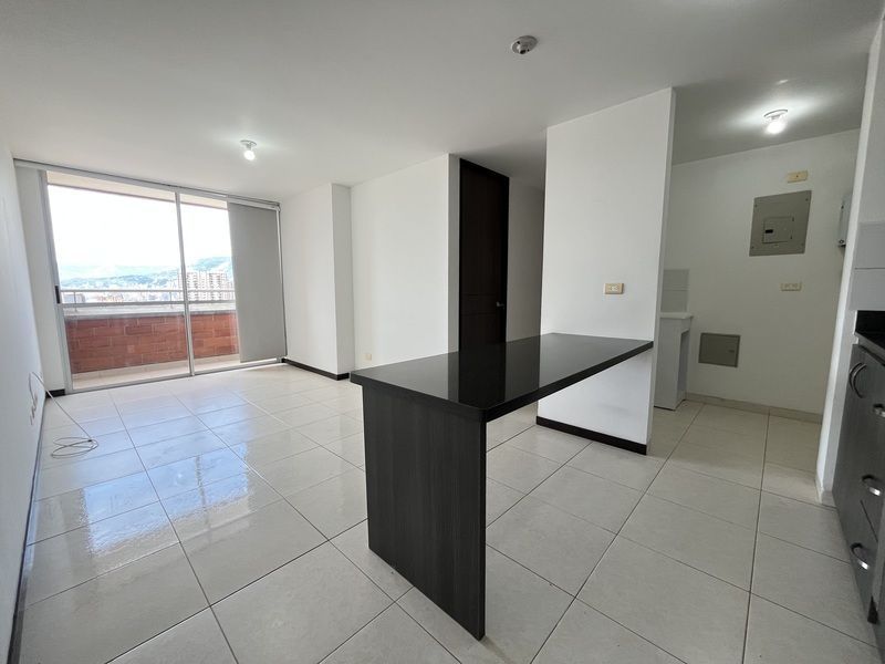 APARTAMENTO EN ARRIENDO UBICADO EN SABANETA SECTOR LAS BODEGAS - 2