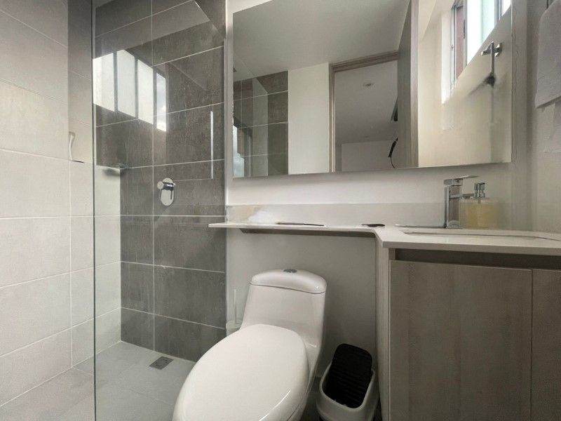 Apartamento en venta ubicado en Envigado, sector Loma de los Mesa - 11