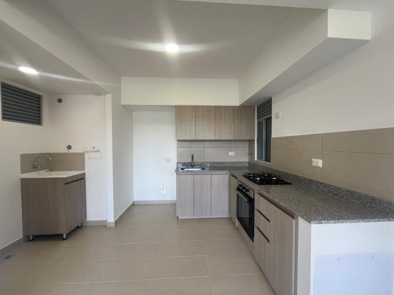 APARTAMENTO EN ARRIENDO UBICADO EN RIONEGRO SECTOR SAN NICOLAS - 3