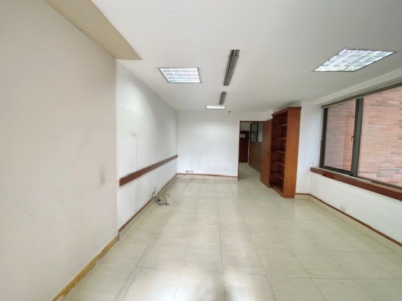 Oficina en venta ubicada en Medellín, sector Milla de Oro - 3