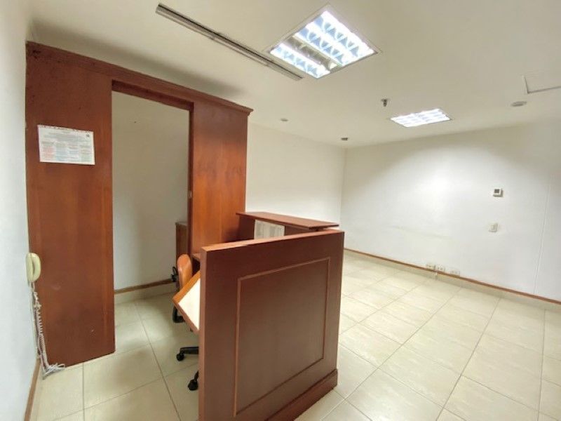Oficina en venta ubicada en Medellín, sector Milla de Oro - 4