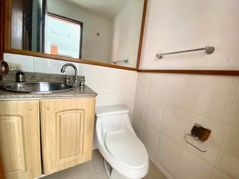 Oficina en venta ubicada en Medellín, sector Milla de Oro - 10