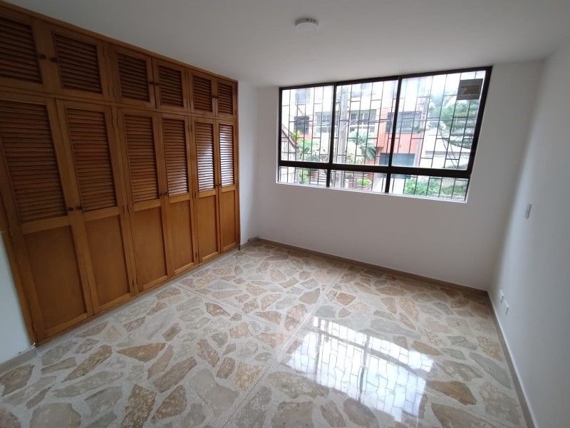 Apartamento en venta ubicado en Medellín, sector Laureles - 10