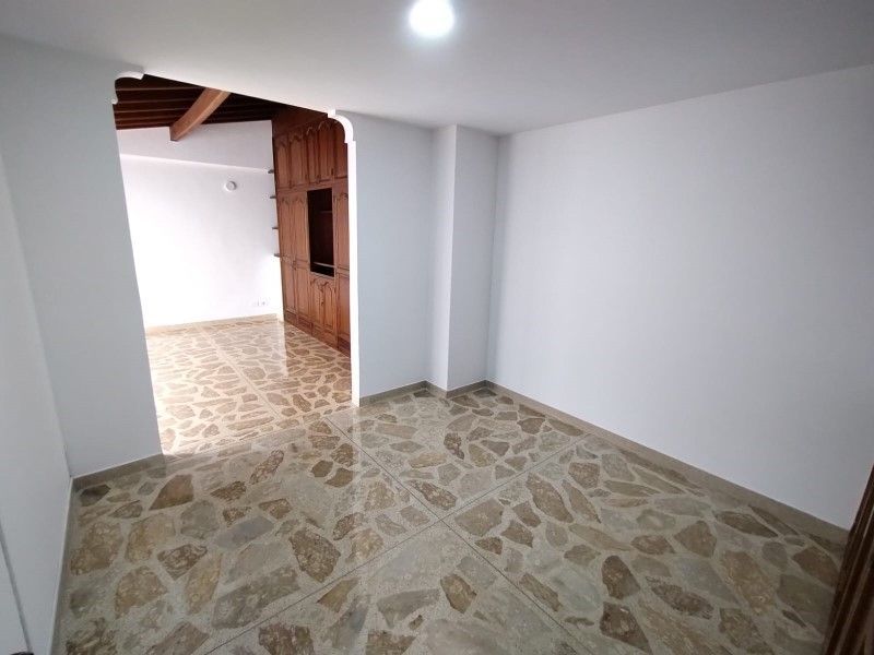 Apartamento en venta ubicado en Medellín, sector Laureles - 14