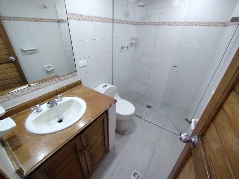Apartamento en venta ubicado en Medellín, sector Laureles - 17