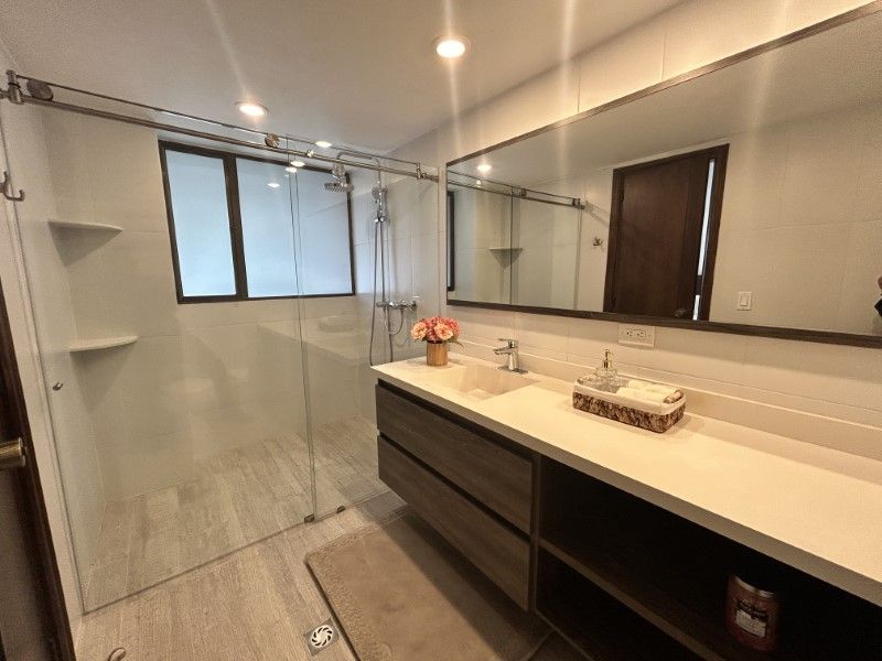 Apartamento en arriendo ubicado en Medellín, sector Los Balsos - 15