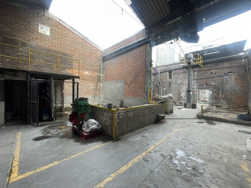 Bodega en venta ubicada en Sabaneta, sector Restrepo Naranjo - 9