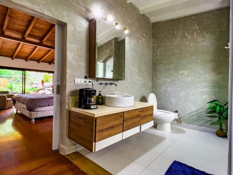 Casa en arriendo ubicada en Medellín, sector San Lucas - 16