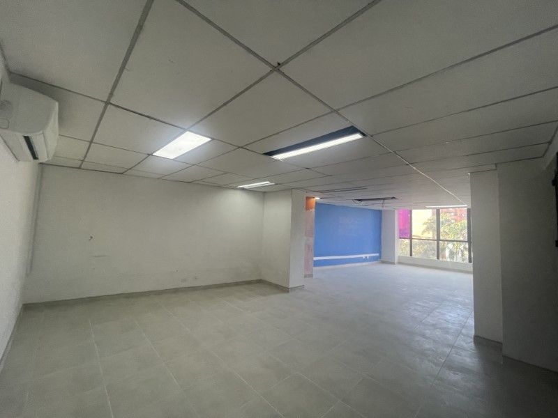 Oficina en arriendo ubicada en Medellín, sector Avenida Nutibara - 3