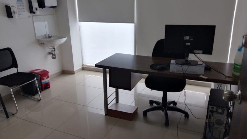 Casa en arriendo ubicada en Medellín, sector Laureles - 4