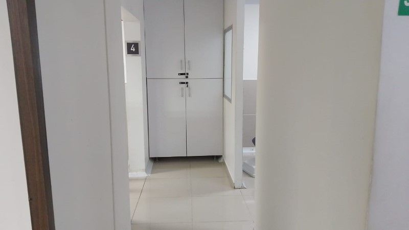 Casa en arriendo ubicada en Medellín, sector Laureles - 10