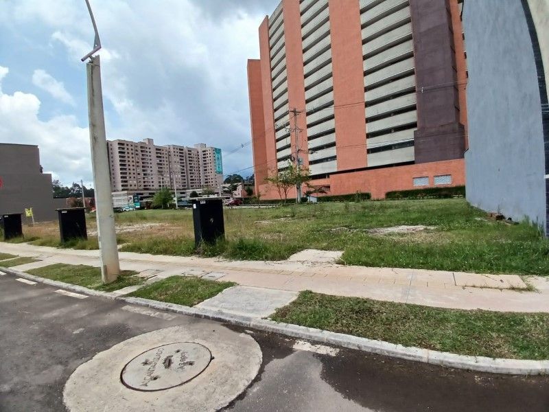 Lote en venta ubicado en Rionegro, sector Lotus - 2
