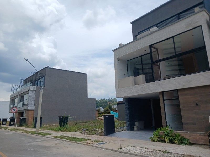 Lote en venta ubicado en Rionegro, sector Lotus - 6